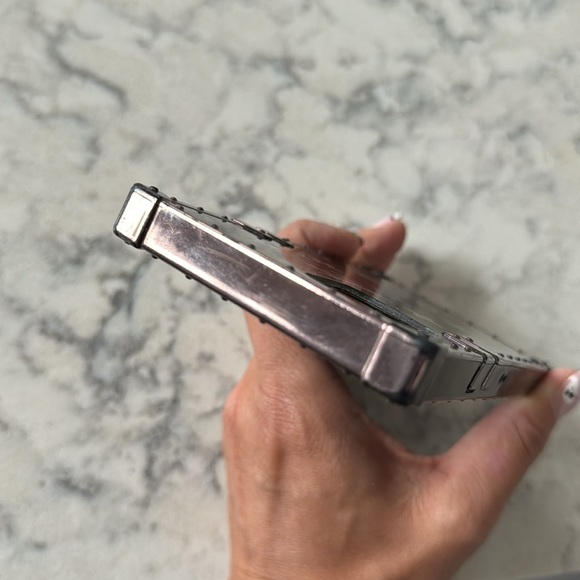 Louis Vuitton LV square iPhone 12 Pro case - Picture 6 of 6